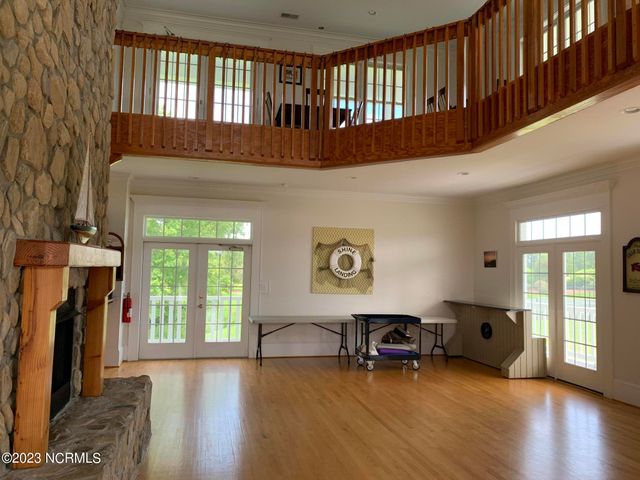 21 Meadow Lane, Arapahoe, NC 28510