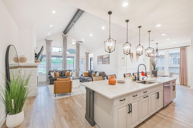 12518 Blossom Drive, Tomball, TX 77375