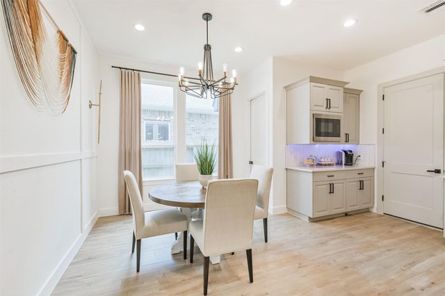 12518 Blossom Drive, Tomball, TX 77375