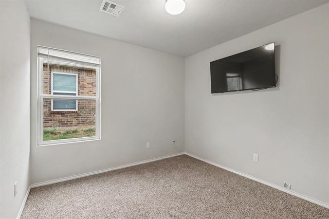 9638 High Noon Road, Yukon, OK 73099