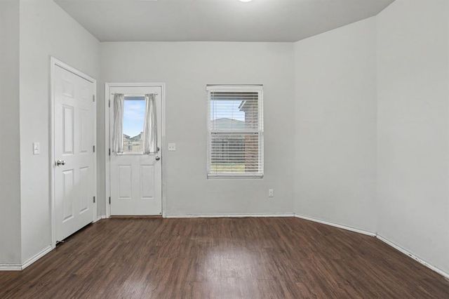 9638 High Noon Road, Yukon, OK 73099