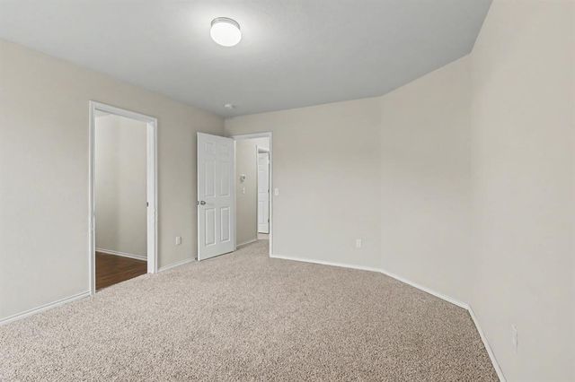 9638 High Noon Road, Yukon, OK 73099
