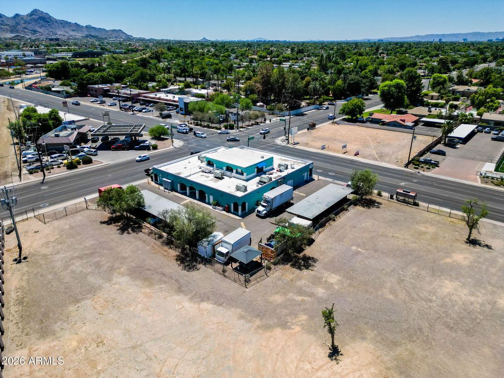 702 W DUNLAP Avenue, Phoenix, AZ 85021 — photo 4