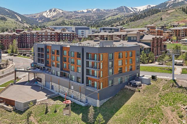 2670 CANYONS RESORT DR #424, Park City, UT 84098