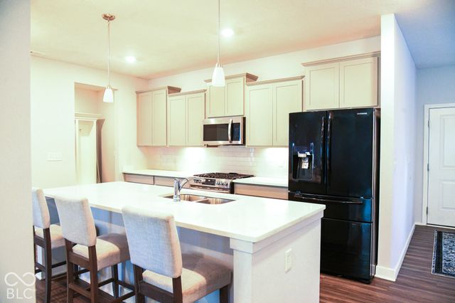 6008 Phillips Drive, Brownsburg, IN 46112