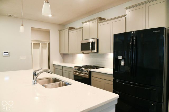 6008 Phillips Drive, Brownsburg, IN 46112