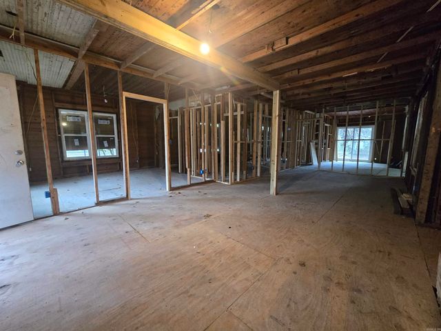 910 Keith Street, Malvern, AR 72104