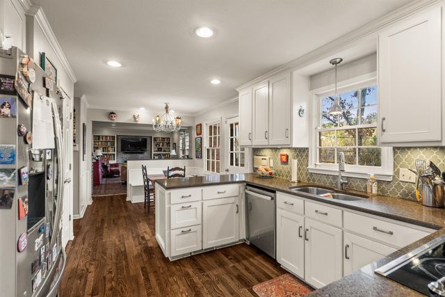 8 Bugle Court, Little Rock, AR 72227