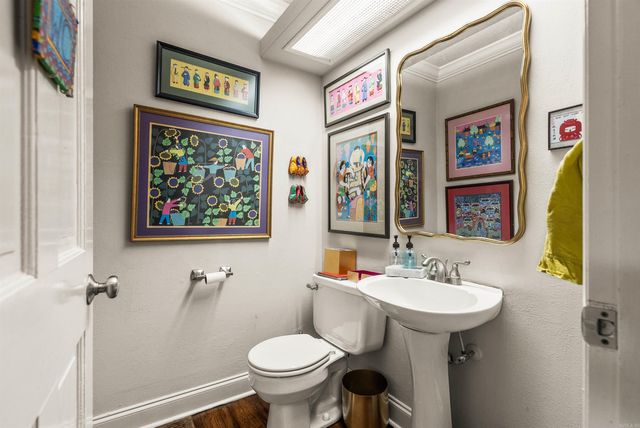 8 Bugle Court, Little Rock, AR 72227