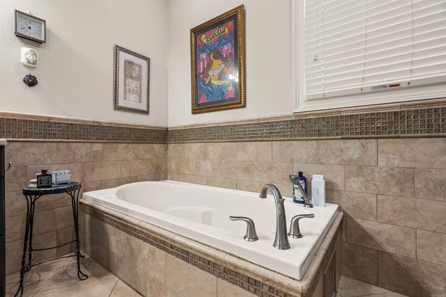 8 Bugle Court, Little Rock, AR 72227