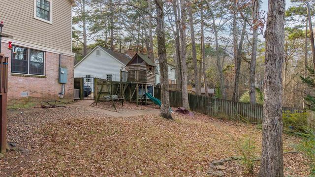 8 Bugle Court, Little Rock, AR 72227