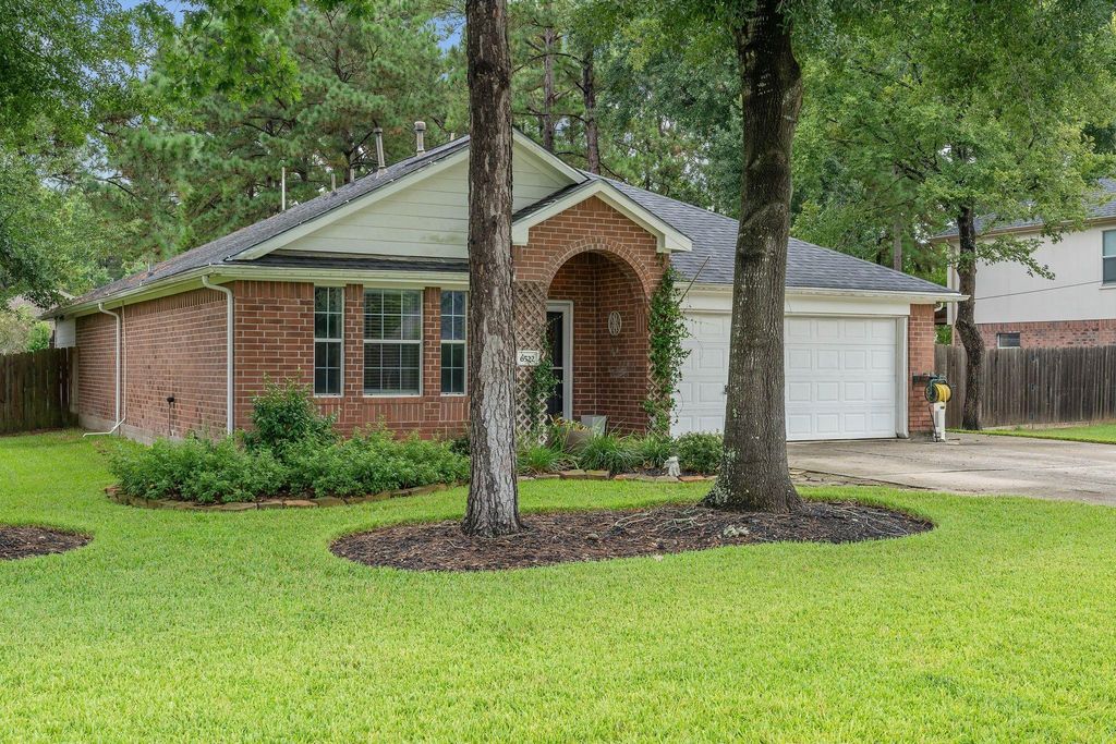 6522 Durango Drive, Magnolia, TX 77354