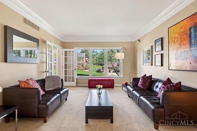 9235 Applecrest Court, Symmes Twp, OH 45242