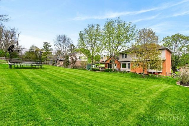 9235 Applecrest Court, Symmes Twp, OH 45242