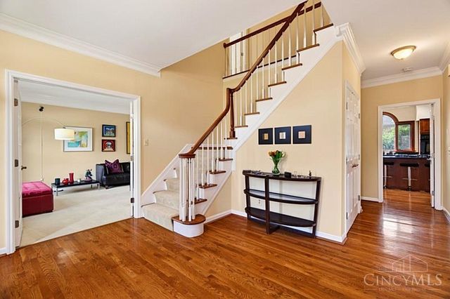 9235 Applecrest Court, Symmes Twp, OH 45242