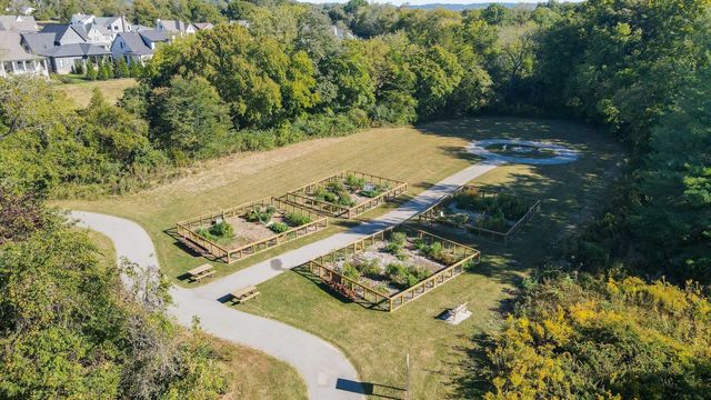 237 Stephens Valley Blvd, Nashville, TN 37221