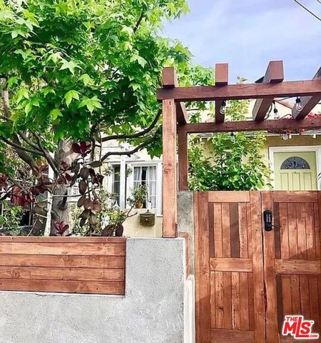 11325 Mississippi Avenue A, West Los Angeles, CA 90025