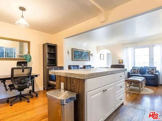 11325 Mississippi Avenue A, West Los Angeles, CA 90025