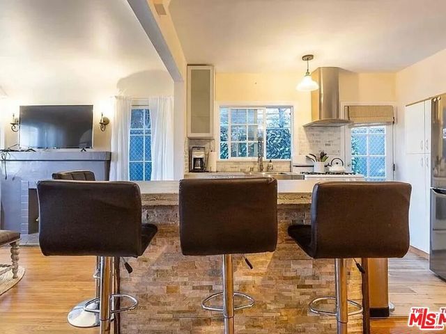 11325 Mississippi Avenue A, West Los Angeles, CA 90025