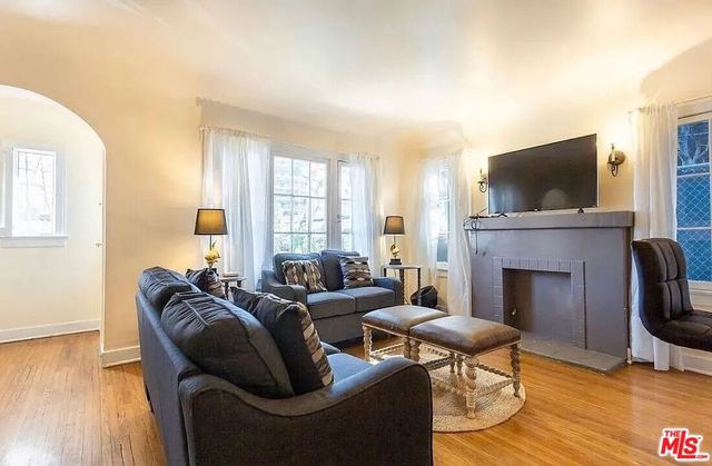 11325 Mississippi Avenue A, West Los Angeles, CA 90025