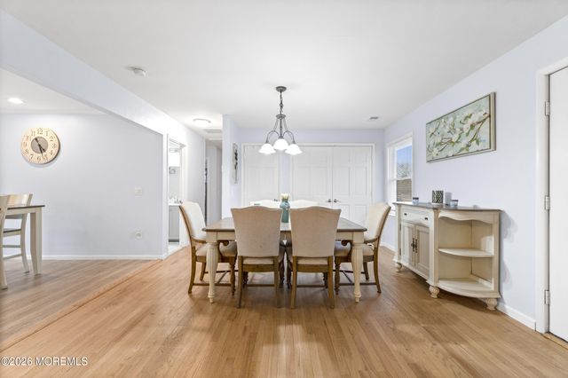 364 Railroad Avenue, Bayville, NJ 08721