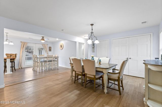 364 Railroad Avenue, Bayville, NJ 08721