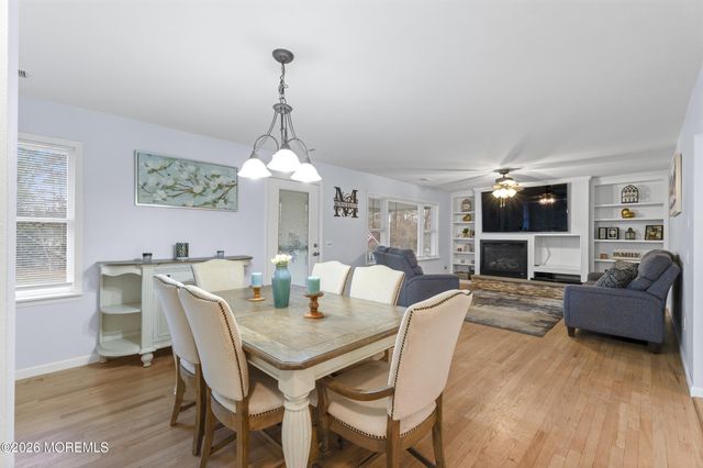 364 Railroad Avenue, Bayville, NJ 08721