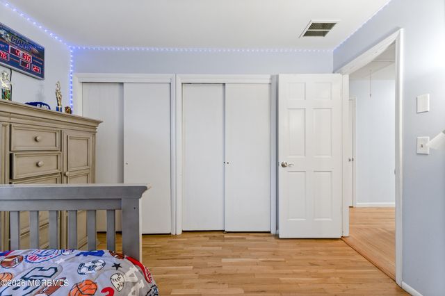 364 Railroad Avenue, Bayville, NJ 08721