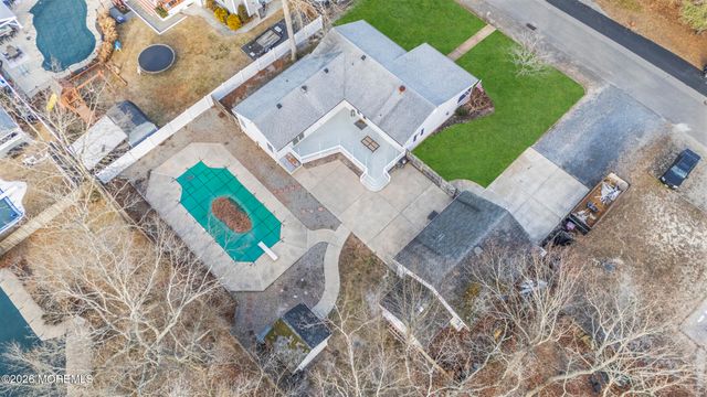 364 Railroad Avenue, Bayville, NJ 08721