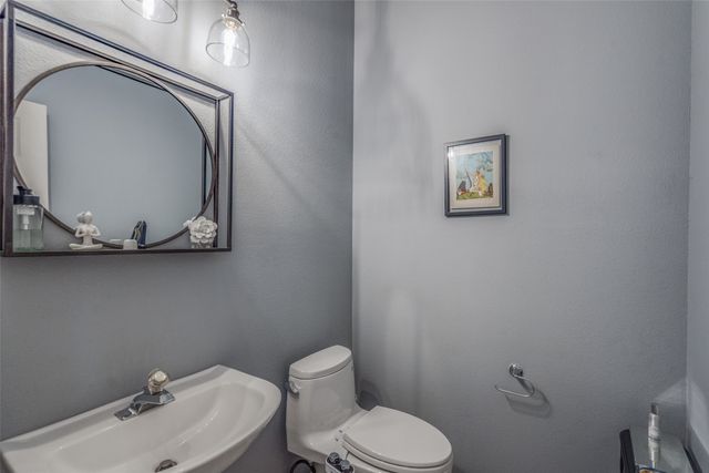 7800 Hamburg Court, Plano, TX 75025