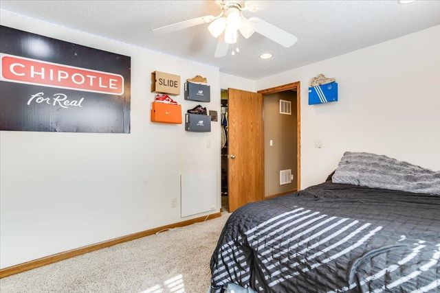 10405 W Greenfield St, Wichita, KS 67215