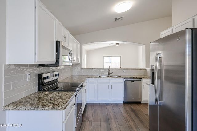 10743 W COOLIDGE Street, Phoenix, AZ 85037