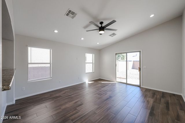 10743 W COOLIDGE Street, Phoenix, AZ 85037