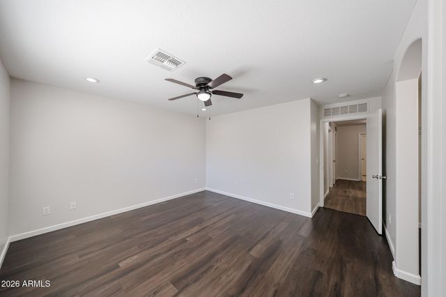 10743 W COOLIDGE Street, Phoenix, AZ 85037