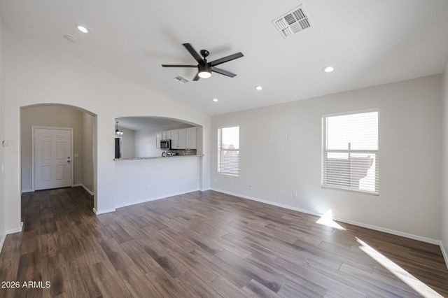 10743 W COOLIDGE Street, Phoenix, AZ 85037