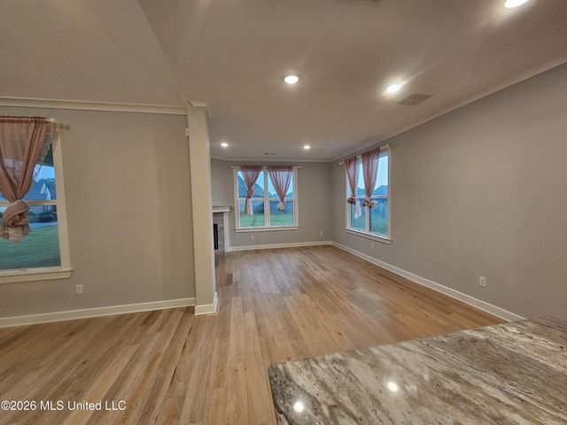 7175 E Harrier Drive, Olive Branch, MS 38654