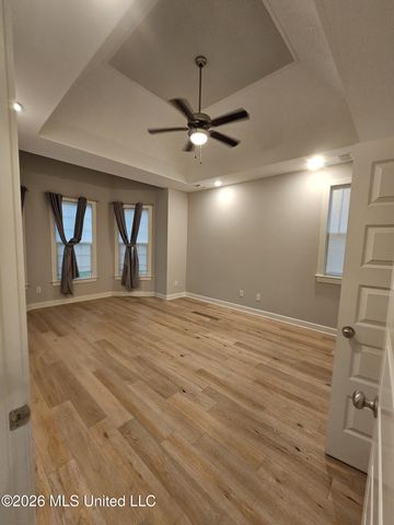 7175 E Harrier Drive, Olive Branch, MS 38654