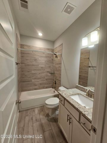 7175 E Harrier Drive, Olive Branch, MS 38654