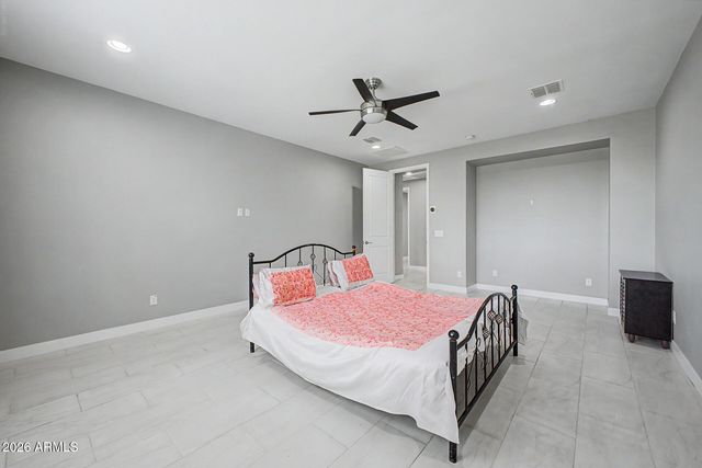 200 E WISTERIA Drive, Chandler, AZ 85286
