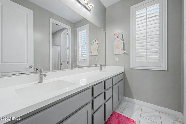 200 E WISTERIA Drive, Chandler, AZ 85286