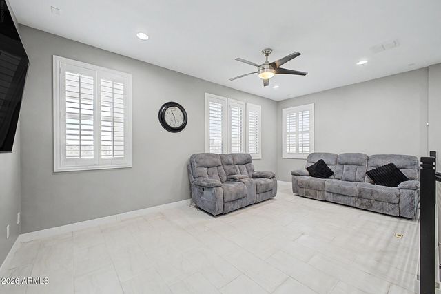 200 E WISTERIA Drive, Chandler, AZ 85286