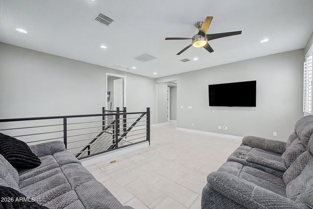 200 E WISTERIA Drive, Chandler, AZ 85286