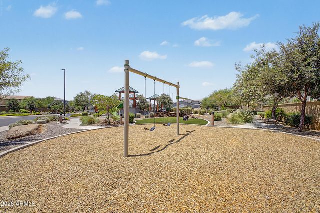 200 E WISTERIA Drive, Chandler, AZ 85286