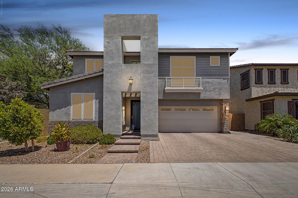 200 E WISTERIA Drive, Chandler, AZ 85286