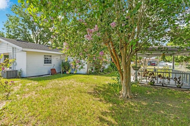 132 ANARECE AVENUE, Auburndale, FL 33823