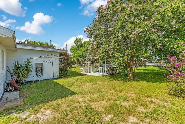 132 ANARECE AVENUE, Auburndale, FL 33823