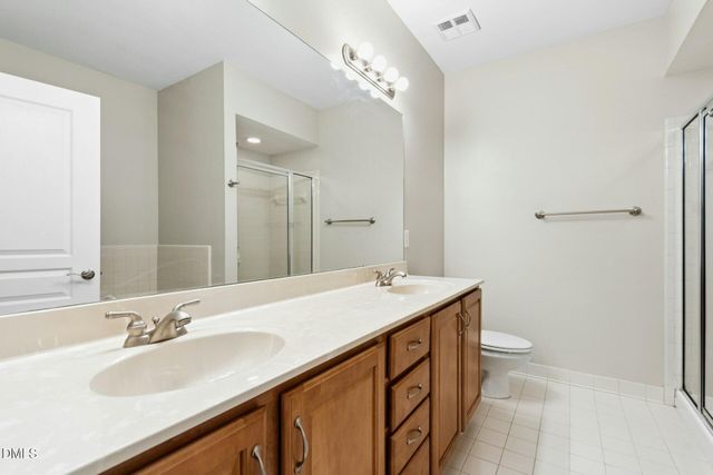 613 Ives Court, Chapel Hill, NC 27514