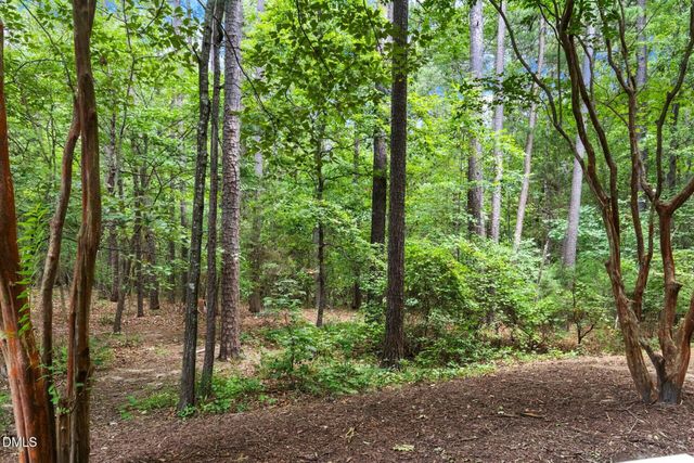 613 Ives Court, Chapel Hill, NC 27514