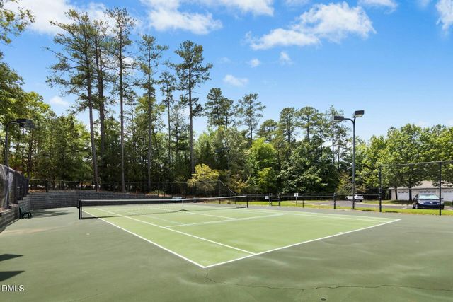 613 Ives Court, Chapel Hill, NC 27514