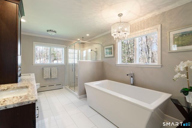 29 Woodland Drive, Avon, CT 06001